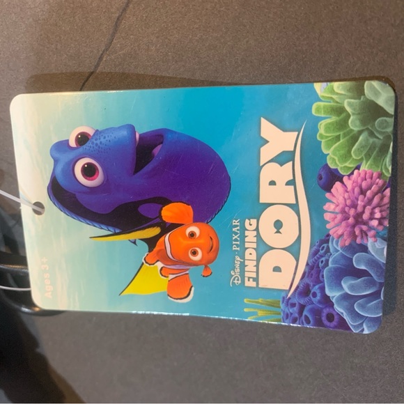 NWT Disney Pixar Finding Dory Plush Keychain With tiny Stash Pocket / Nemo - Picture 4 of 9